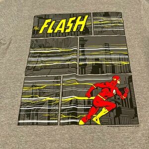 The Flash men’s t shirt men’s medium NWOT